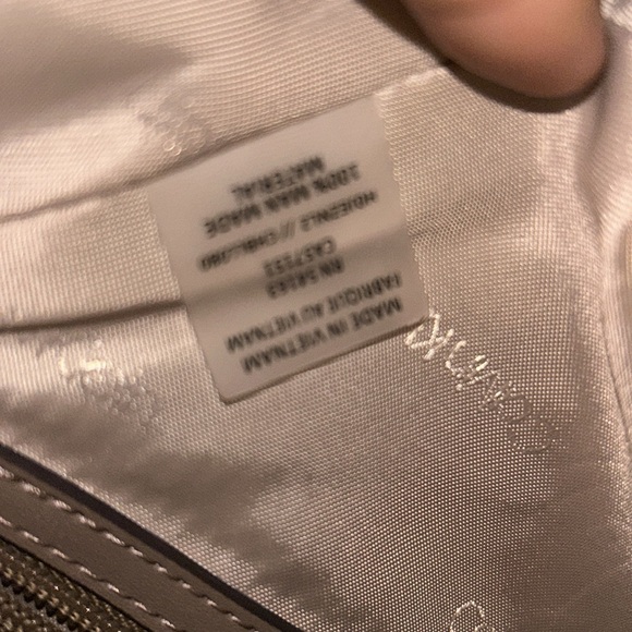 Calvin Klein Geo Rocky Road Hobo Handbag/Purse Taupe Vegan Leather LIKE NEW - Picture 7 of 10